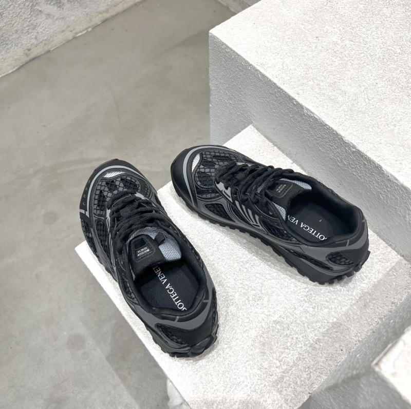 Bottega Veneta Casual Shoes